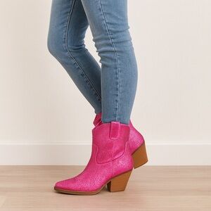 Forever 21 Fuchsia Ankle Boots